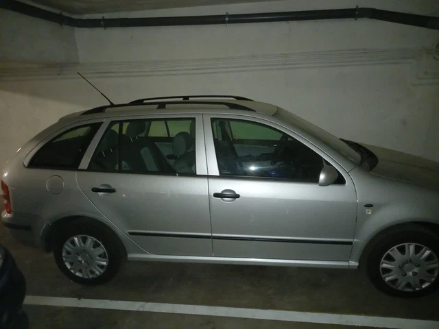 voiture skoda diesel Fabia combi confort
