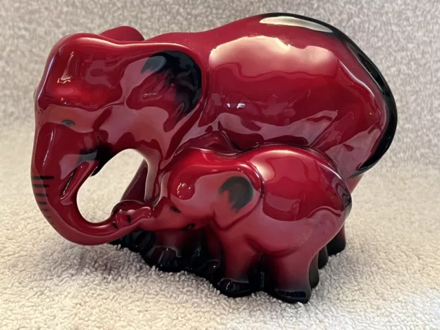 Royal Doulton Figurine Flambe' Elephant and Young HN3548 Red and Black 3.5" X 5"