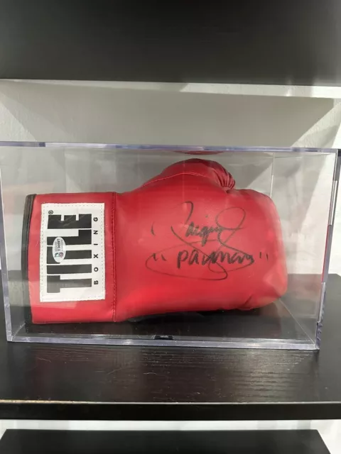 Manny Pacquiao Signed Title Boxing Glove w/ Display Case & Beckett COA Manny Pacquiao Signed Title Boxing Glove w/ Display Case & Beckett COA