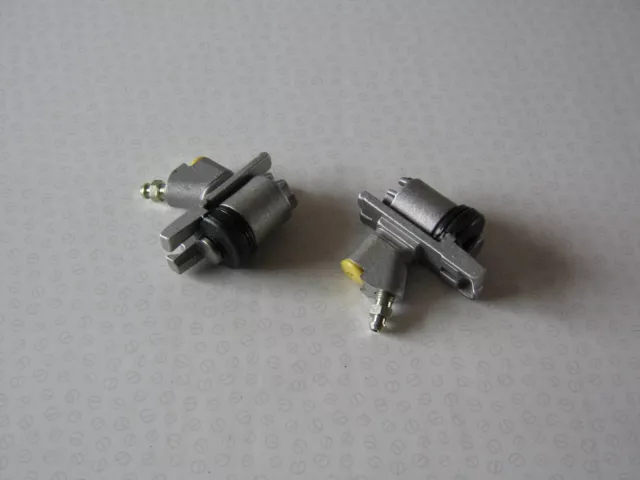 2 x RELIANT RIALTO & ROBIN REAR BRAKE / WHEEL CYLINDERS - GIRLING BRAKING SYSTEM