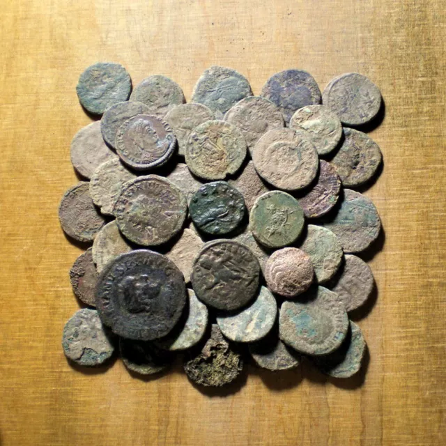 LOT of 50 UNCLEANED ROMAN BRONZE COINS T#26