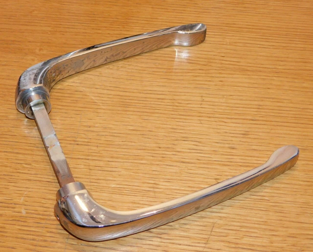 GROSSE POIGNEE chromée RETRO design en METAL de PORTE