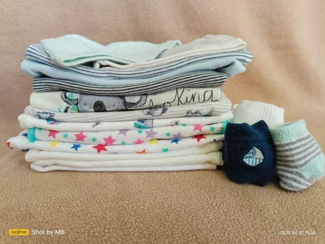 🌻0-3 Months Newborn Bundle Unisex Neutral Clothes  Boys / Girls
