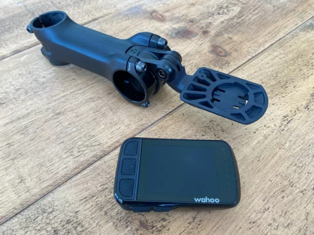 Wahoo elemnt roam blendr sales mount