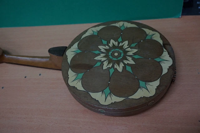 banjo/mandoline 8 cordes ancien à restaurer pas de marque apparente