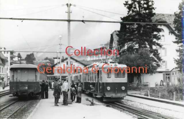 WENGERNALPBAHN (Allemagne) Rame au départ de Grindelwald-Geiger 10.018