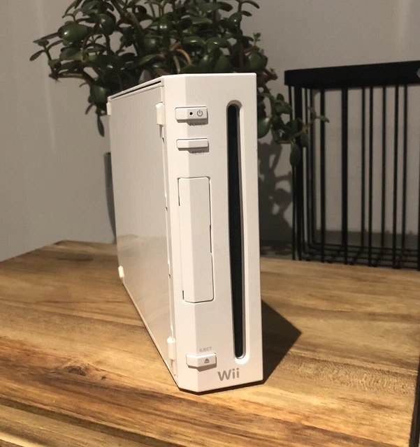 NINTENDO WII CONSOLE Only RVL001 PAL Factory Reset Reconditioned