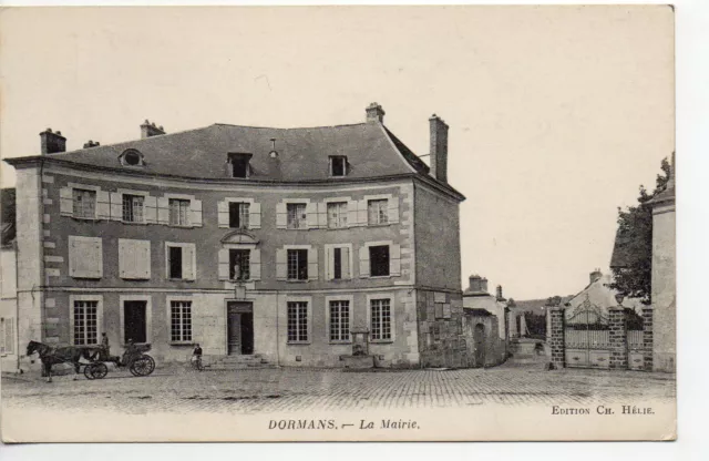 DORMANS - Marne - CPA 51 - Hotel de ville - un attelage
