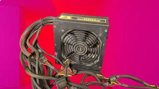 Corsair CMPSU-650TX TX650W 650 W ATX PSU Desktop PC Alimentatore