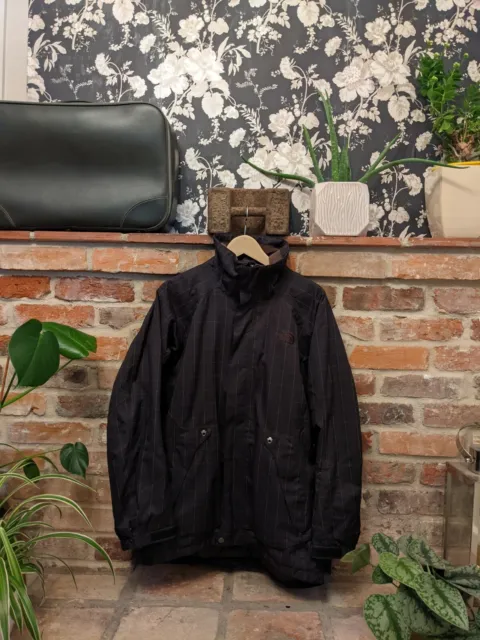 The North Face Mens Waterproof Windproof Jacket Size Small Black Check Hyvent