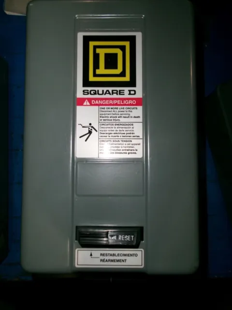 Square D Sz 00 Starter 8536Sag11S In Enclosure Ser B 120V Contactor? (809)