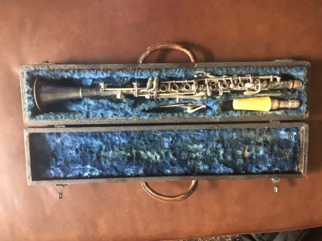 Vintage Pedler Hoosier silver plate clarinet 