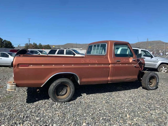 Front Passenger Right Rh Vent Glass/Window Ford F150 Ranger 1975-1979 OEM Front Passenger Right Rh Vent Glass/Window Ford F150 Ranger 1975-1979 OEM