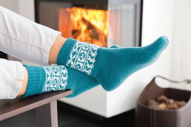 "Gründl Hot Socks Pearl uni" 50g Sockenwolle 4fach mit Kaschmiranteil 3
