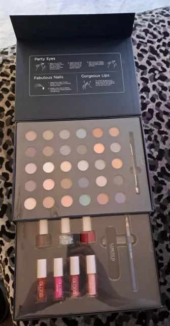 NEU M & S Marks & Spencer Limited Ultimative Party Collection Make-up-Set war £ 40