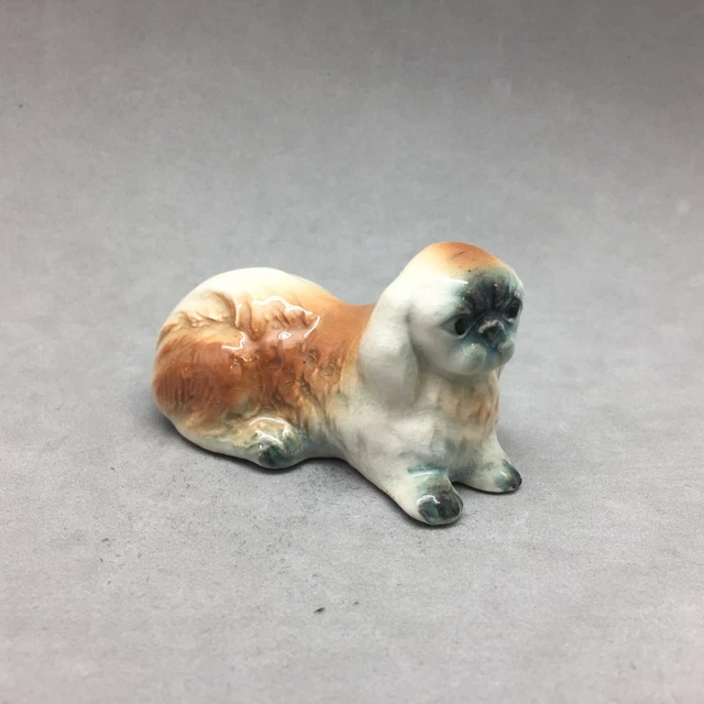 Pekingese Dog Figurine Figure Miniature Dollhouse 2 3/4" Vintage Ceramic Painted