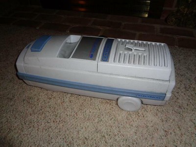 Electrolux Ambassador Model C101J Canister Vacuum w/ Power Nozzle, Attachments viii