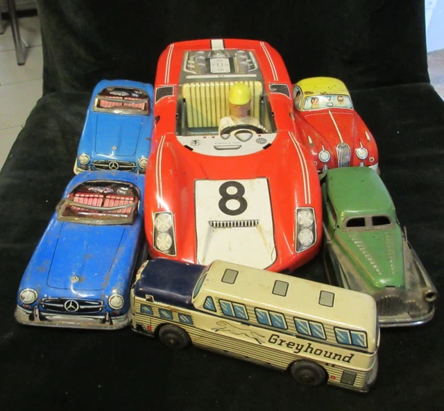 Voiture F1 Joustra – Tôle – Fabrication Française – Design XXe – France N3070