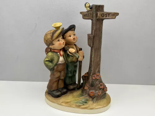 Hummel Figur 331 Am Scheideweg 17 cm. 1 Wahl. Top Zustand