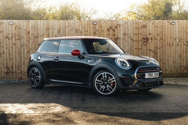2017 MINI Hatch 2.0 JOHN COOPER WORKS AUTO 3dr Hatchback Petrol Automatic