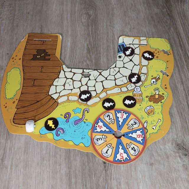 SCOOBY DOO HAUNTED House 3D Board Game Replacement Part Floor Panel 10