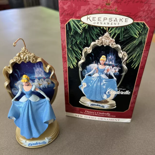 Hallmark Keepsake Ornament Disneys Cinderella Enchanted Memories Collection 1997 2