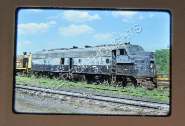 Original  '77 Kodachrome Slide PC Penn Central 4073 E8A Altoona, PA       38X5