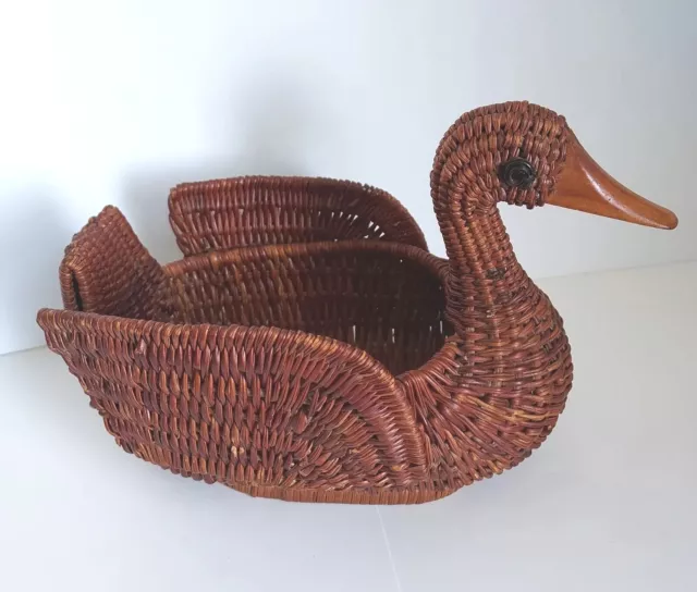 Vintage Wicker Menagerie Duck Wood Beak Avon Gift Collection Woven Basket