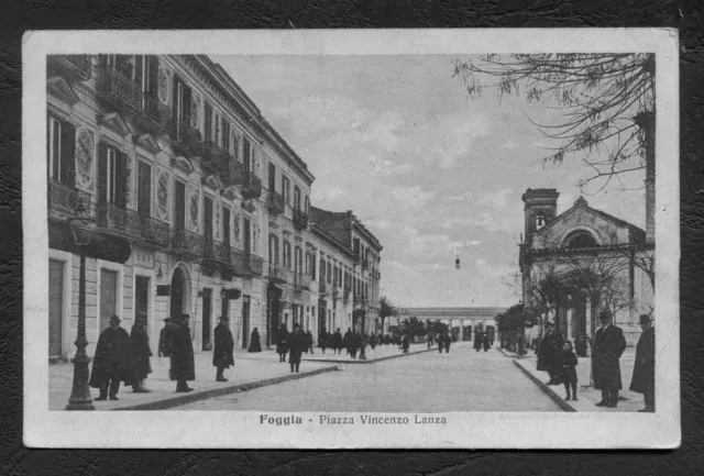 n714  CARTOLINA  FOGGIA PIAZZA VINCENZO LANZA  ++++