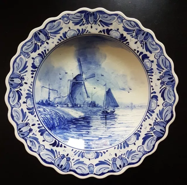 Belle assiette en faïence DELFT - décor mer, moulin