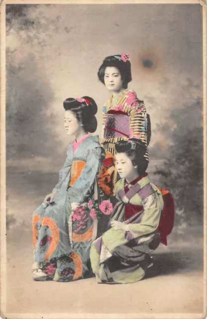 Cpa Japon / Femmes Japonaises / Geisha / Japan