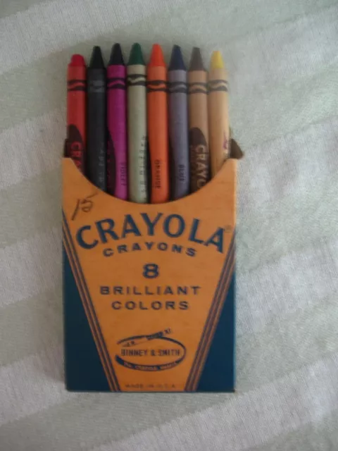 Crayola Ultimate Crayon Bucket, 200 ct.
