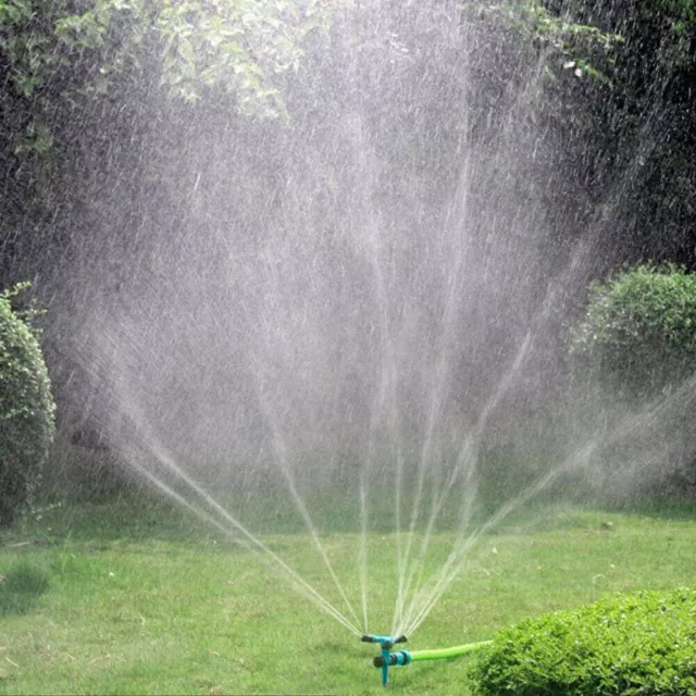 Automatische 360 drehbare 3-Arm-Sprüher Bewässerung Garten Rasen Wassersprinkler