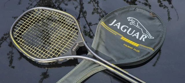 Raquettes de squash en vente et à la location à Paris