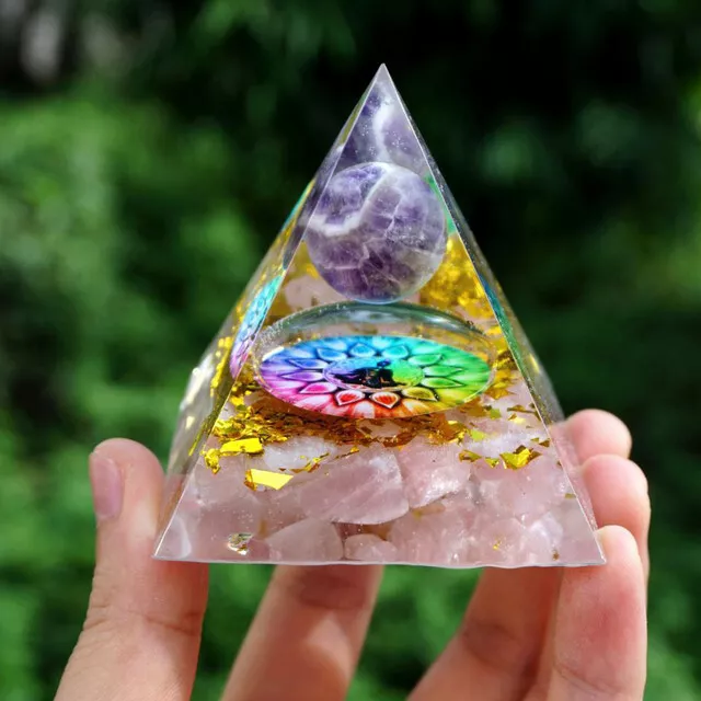 Orgonite Pyramide Chakras Et Quartz Rose