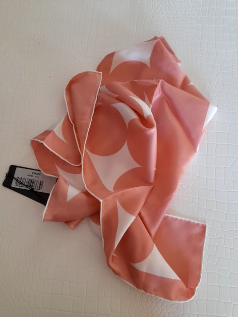 Foulard Carré ESCADA En Soie Jaune Liseré Rose - 54x54 Cm, Neuf Sans étiquette, Fabriqué En France