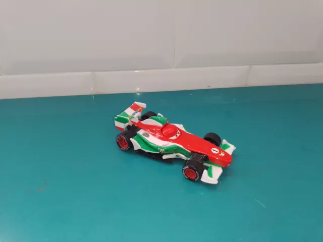 BAC4 Voiture métal Mattel Cars Disney Pixar Francesco Bernoulli F1