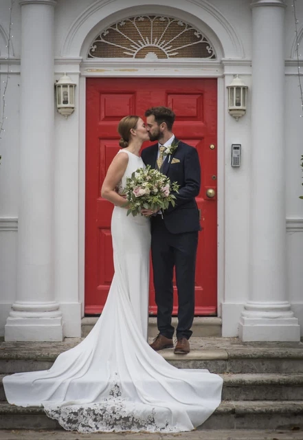 Pronovias enol hot sale price