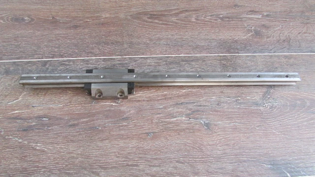 GUIDE LINÉAIRE longueur 535 mm /#C D1AR 7692