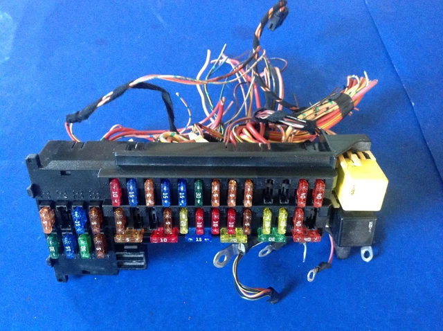 03 MERCEDES SLK230 R170 Engine Fuse Relay Box Unit Oem 170 545 02 01 ...