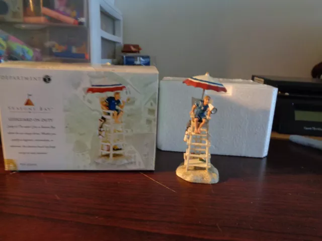 Department 56 Seasons Bay Village Lifeguard on Duty #53423 Box& Insert