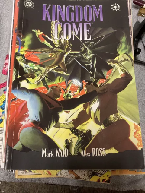 Kingdom Come (DC Comics Graphic Novel TPB 1996 )by Mark Waid & Alex Ross