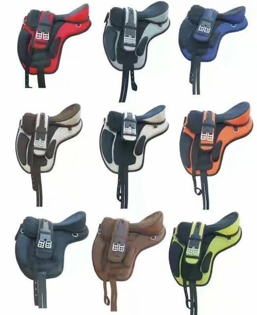 SELLE D'ATTACHE DE cheval synthétique Freemax rouge sans arbre avec