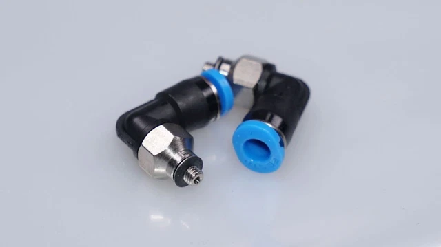 1 Pièce FESTO Qsml-m3-4 153332 L-STECKVERSCHRAUBUNG Neuf