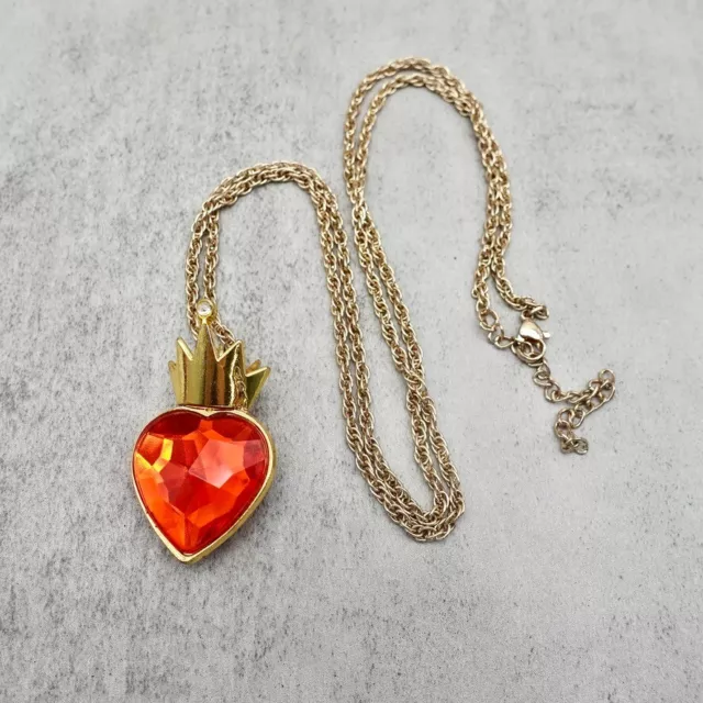 Descendants Movie Evie's Red Heart Necklace Evie Fairest Heart Crown  Necklace Queen of Hearts Costume Fan Jewelry - Price history & Review |  AliExpress Seller - YAOJIE Store | Alitools.io