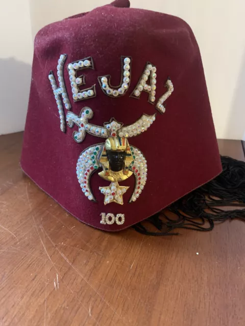 VINTAGE Retro Hollywood 60s MCM Heavily Jeweled HEJAZ SHRINER FEZ HAT ￼￼ 100 Pin