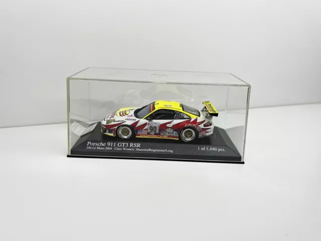 1:43 - Minichamps - Porsche 911 GT3 RSR 24h LM 2004 // 4 D 107