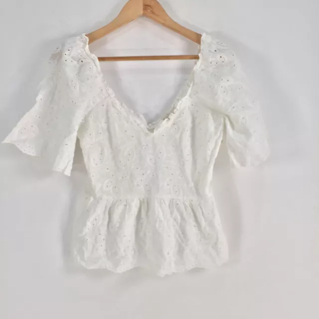 H&M womens blouse top size 8 white broderie short sleeve Vneck cotton 051887