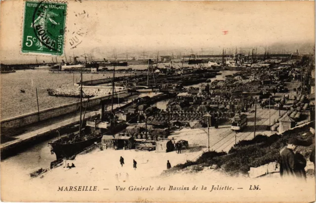 CPA MARSEILLE-Vue générale des Bassins de la Joliette (186239)