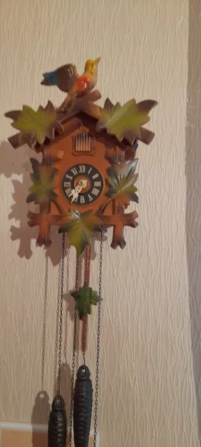 Small German Vintage 30 Hour Black Forest Cuckoo Clock In Working Order 2